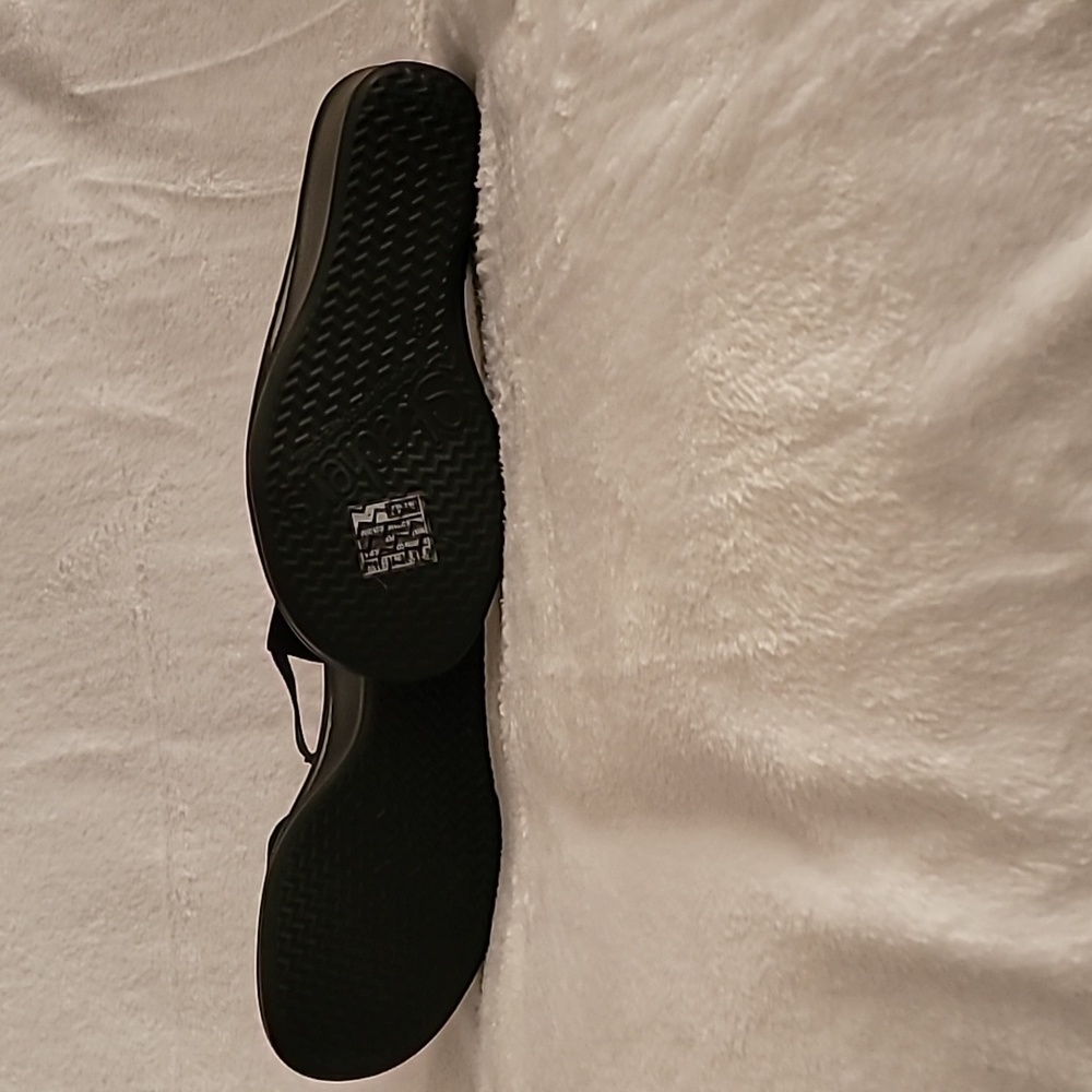 Skechers Rumblers - Picture 4 of 4
